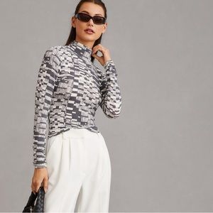 ✨ Anthropologie Open-Back Turtleneck Sz XL